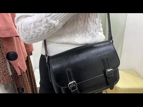 ❤️ Gənc qadın FeralBerry-nin fitinq otağında dildo ilə ictimai masturbasiyası ❤️ Fəsişlər pornoda az.milf300com.ru ️❤